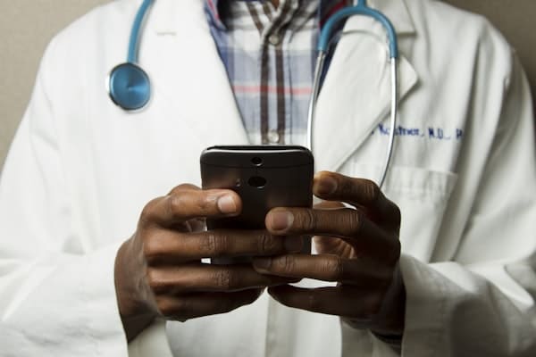 création-site-internet-santé-bien-être-médecin-kiné-ostéopathe-prise-rendez-vous